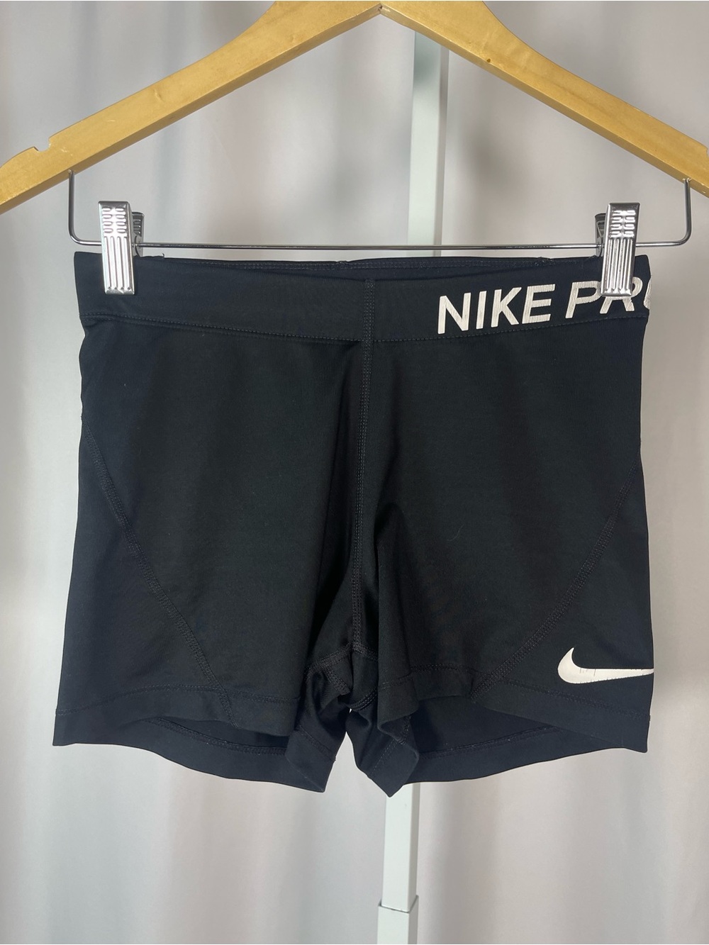 Nike Black Pro Dri Fit Training Small Women's Athletic Shorts Spandex Running